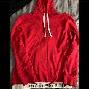 Tommy Hilfiger sweat shirt